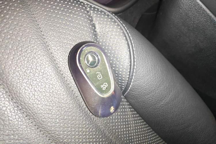 Used Mercedes-Benz EQS 2022 Updated Version 450+ Pioneer Edition Vehicle Key