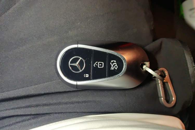 Used Mercedes-Benz EQS 2022 450+ Pioneer Edition Vehicle Key