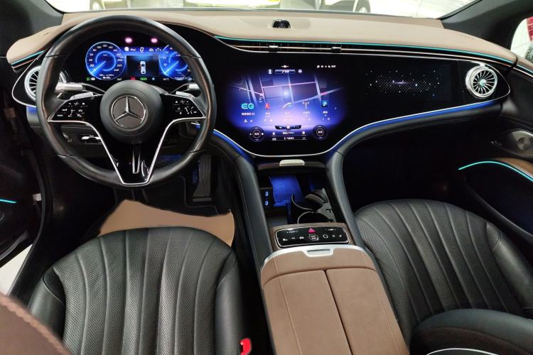 Used Mercedes-Benz EQS 2022 Updated Version 450+ Pioneer Edition Audio And AC Panel