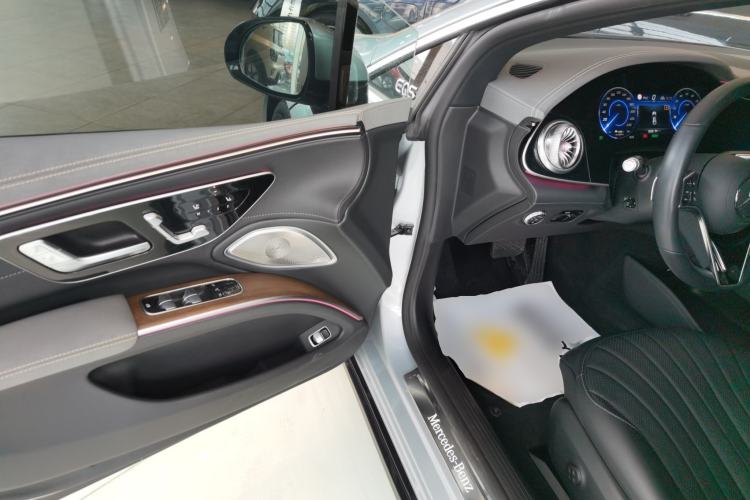 Used Mercedes-Benz EQS 2022 Updated Version 450+ Pioneer Edition Driver Seat