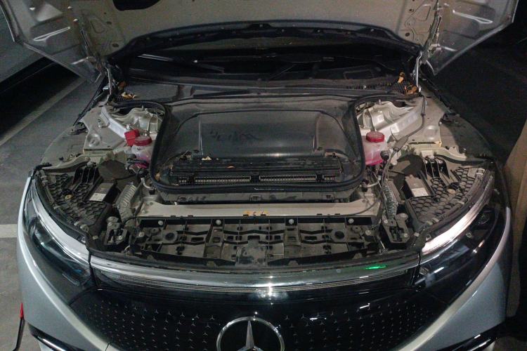 Used Mercedes-Benz EQS 2022 450+ Pioneer Edition Engine Bay