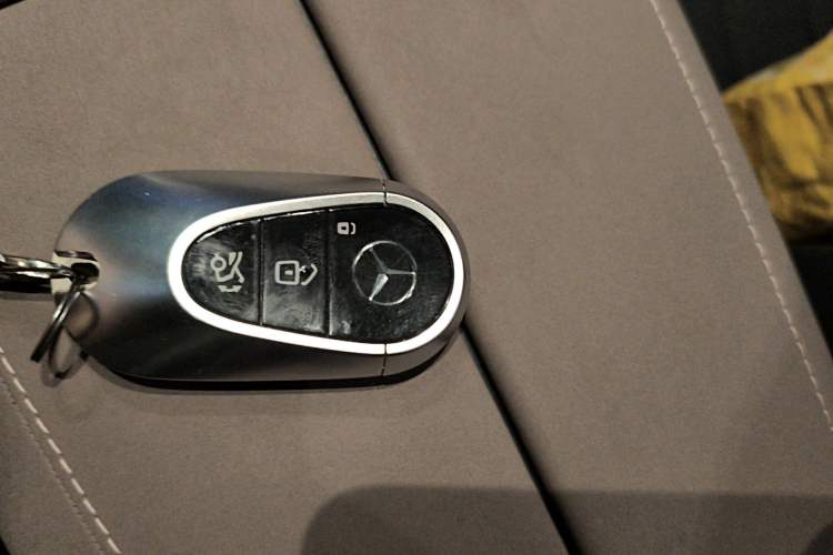 Used Mercedes-Benz EQS 2022 450+ Pioneer Edition Interior 1