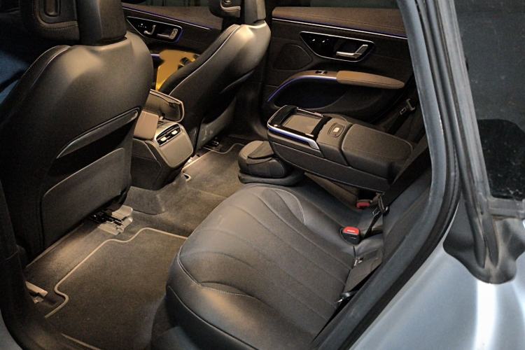 Used Mercedes-Benz EQS 2022 450+ Pioneer Edition Interior 4