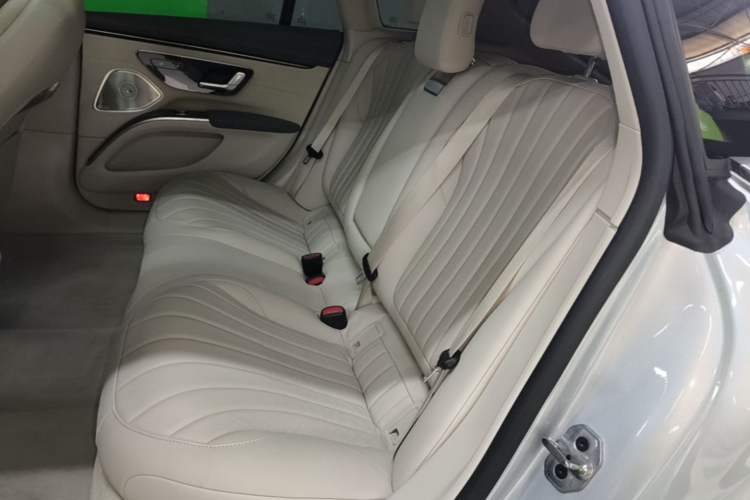 Used Mercedes-Benz EQS 2022 Updated Version 450+ Pioneer Edition Left Rear Seat