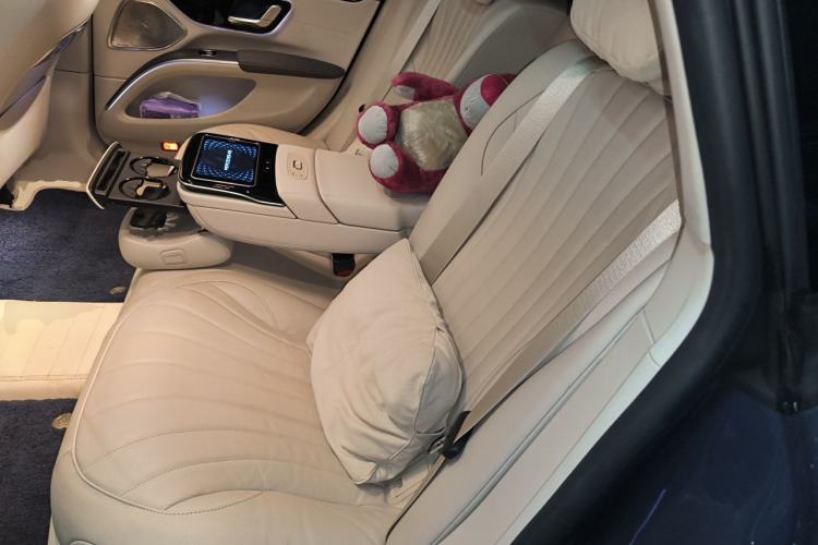 Used Mercedes-Benz EQS 2022 Updated Version 450+ Luxury Edition Left Rear Seat