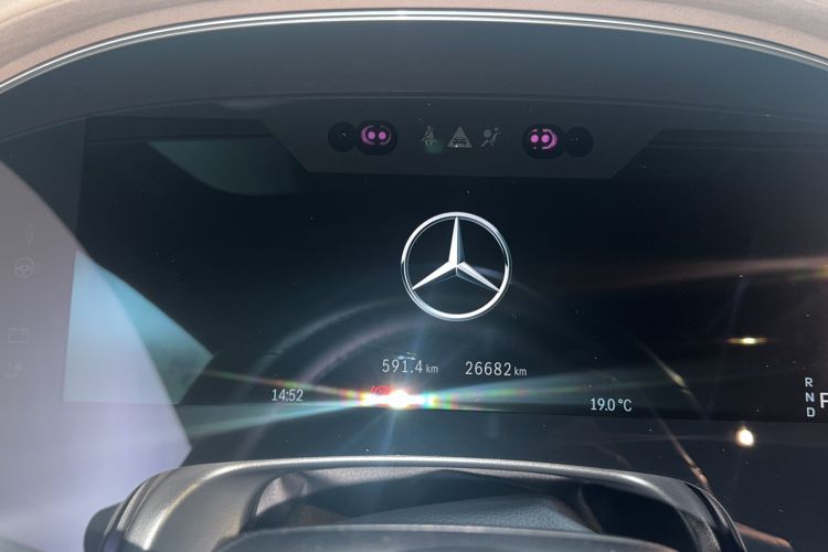 Used Mercedes-Benz EQS 2022 450+ Pioneer Edition Odometer Close Up