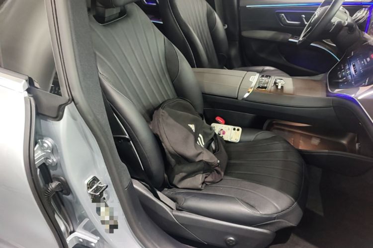 Used Mercedes-Benz EQS 2022 Updated Version 450+ Pioneer Edition Right Front Seat