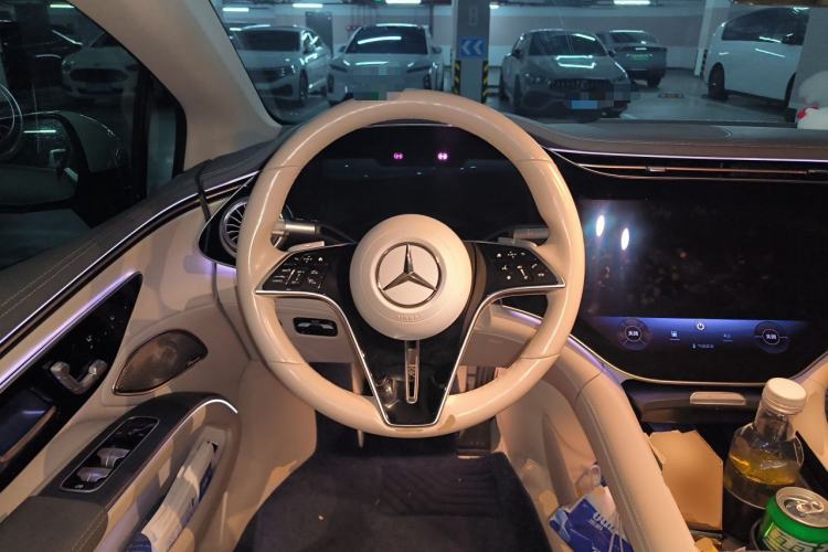 Used Mercedes-Benz EQS 2022 Updated Version 450+ Luxury Edition Steering Wheel