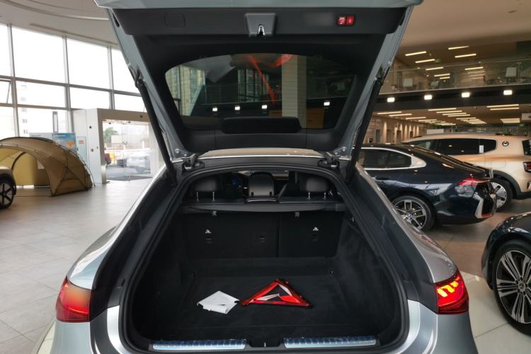 Used Mercedes-Benz EQS 2022 Updated Version 450+ Pioneer Edition Trunk