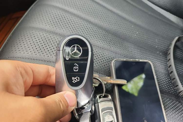 Used Mercedes-Benz EQS 2022 Updated Version 450+ Pioneer Edition Vehicle Key