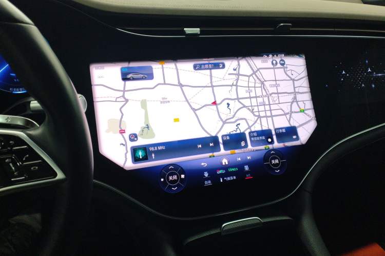 Used Mercedes-Benz EQS 2022 Updated Version 450+ Luxury Edition Audio And AC Panel