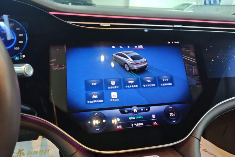 Used Mercedes-Benz EQS 2022 Updated Version 450+ Pioneer Edition Audio And AC Panel