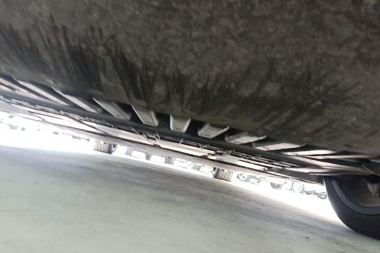 Used Mercedes-Benz EQS 2022 Updated 580 4MATIC Chassis Front Left