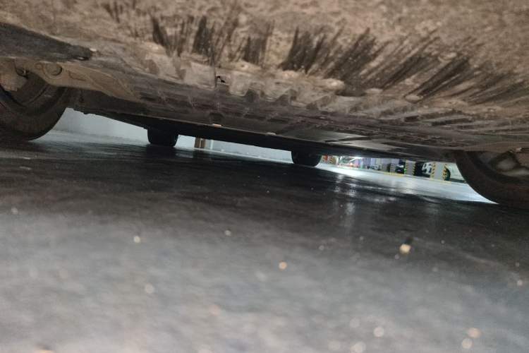 Used Mercedes-Benz EQS 2022 580 4MATIC Chassis Front