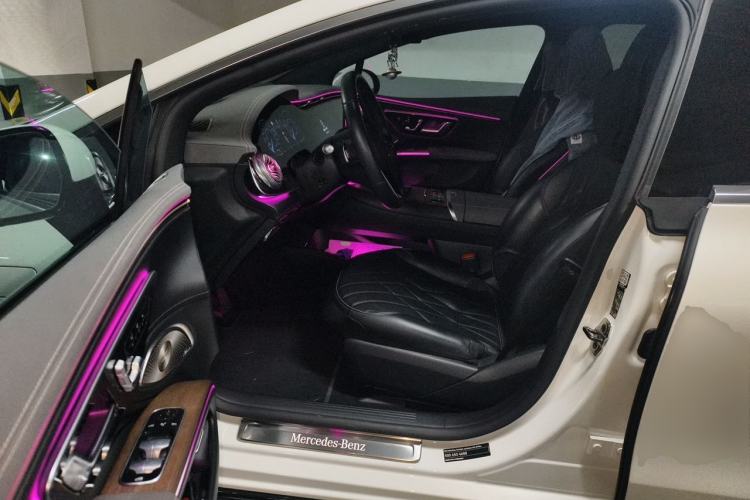 Used Mercedes-Benz EQS 2022 580 4MATIC Driver Seat