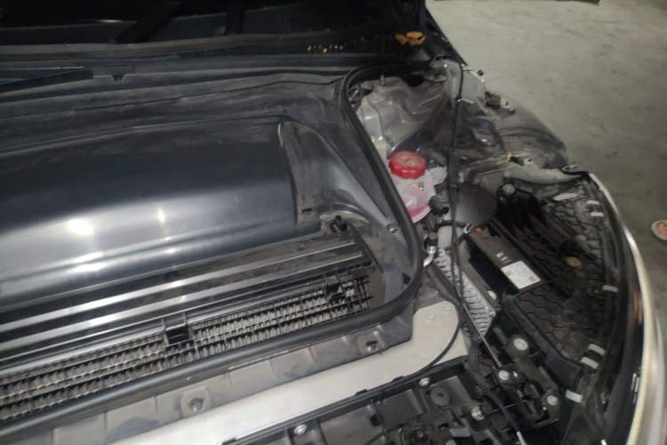 Used Mercedes-Benz EQS 2022 450+ Luxury Edition Engine Bay Left