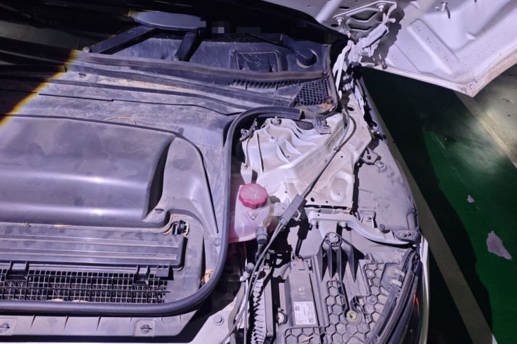 Used Mercedes-Benz EQS 2022 Updated Version 450+ Pioneer Edition Engine Bay Left