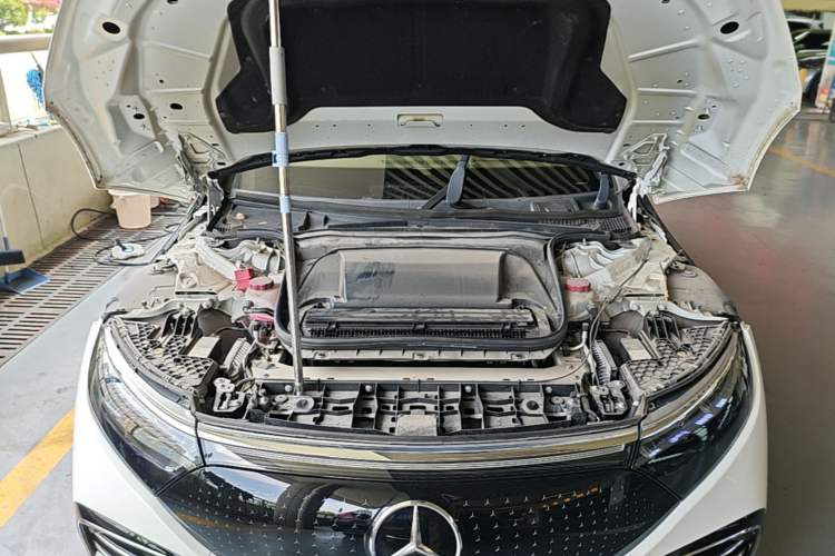 Used Mercedes-Benz EQS 2022 Updated Version 450+ Luxury Edition Engine Bay