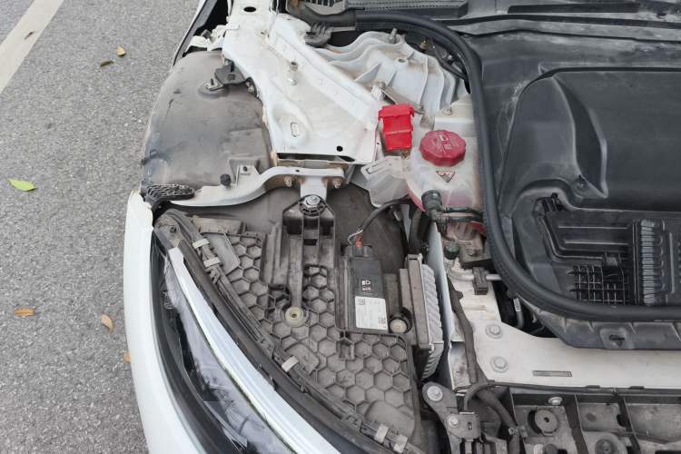 Used Mercedes-Benz EQS 2022 450+ Pioneer Edition Engine Bay Right