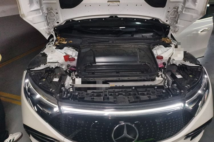 Used Mercedes-Benz EQS 2022 580 4MATIC Engine Bay