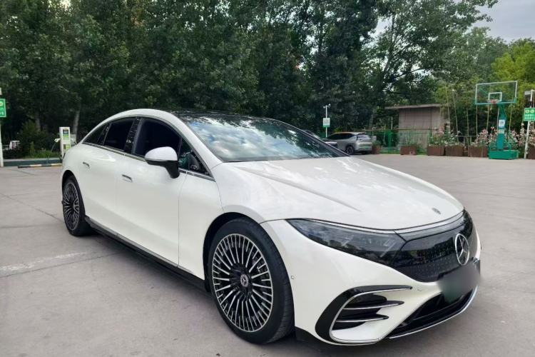Used Mercedes-Benz EQS 2022 Updated 580 4MATIC Exterior 11