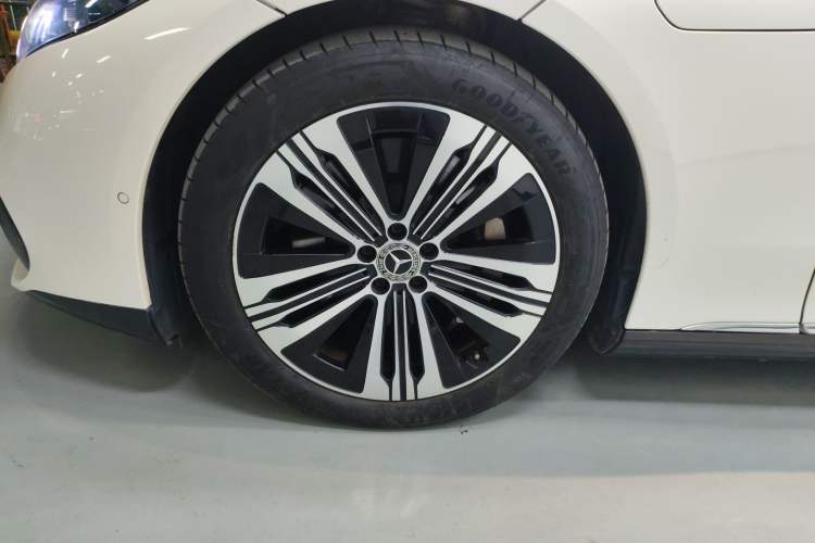Used Mercedes-Benz EQS 2022 Updated Version 450+ Pioneer Edition Exterior 3