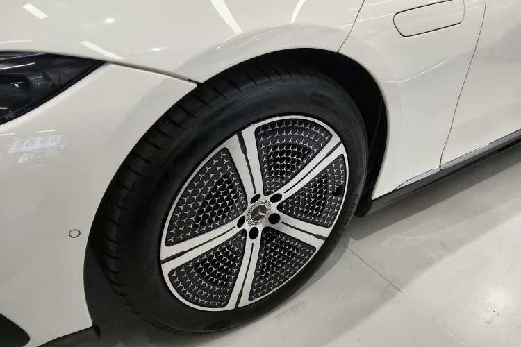 Used Mercedes-Benz EQS 2022 450+ Luxury Edition Exterior 4