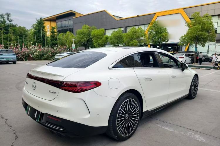 Used Mercedes-Benz EQS 2022 Updated 580 4MATIC Exterior 5
