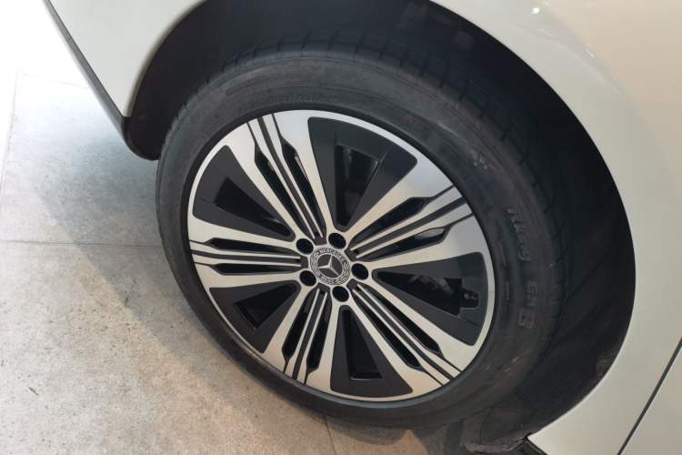 Used Mercedes-Benz EQS 2022 Updated Version 450+ Pioneer Edition Exterior 5