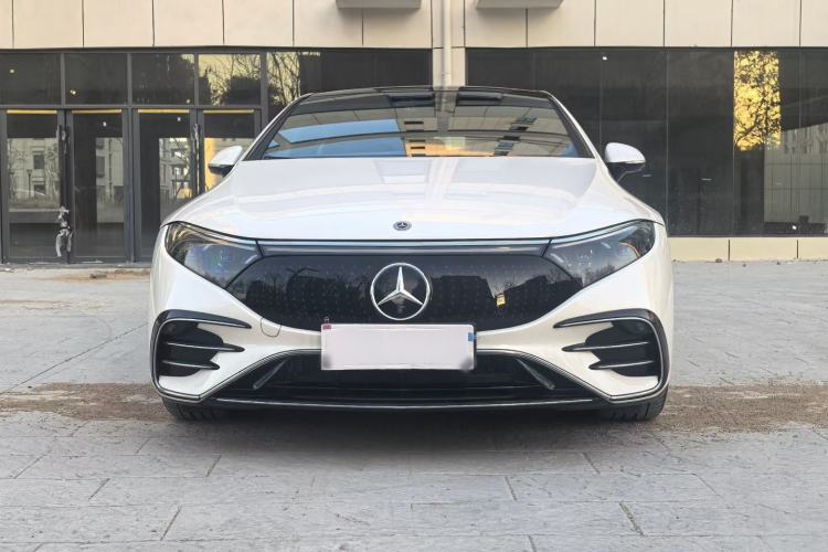 Used Mercedes-Benz EQS 2022 Updated 580 4MATIC Exterior 5