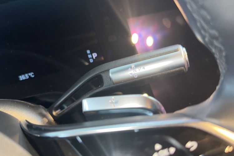 Used Mercedes-Benz EQS 2022 Updated Version 450+ Pioneer Edition Gear Lever