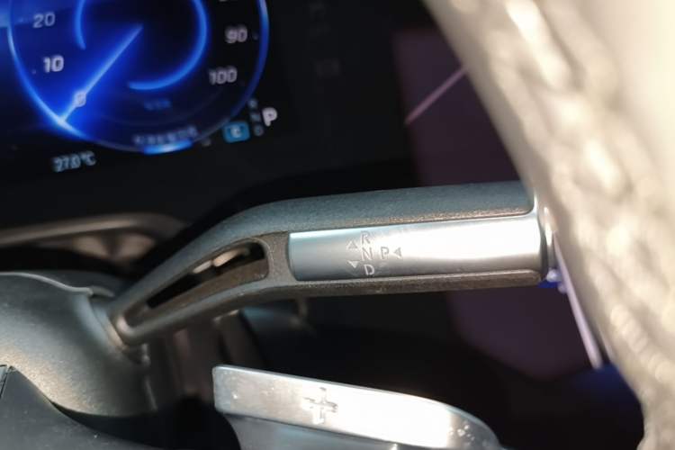 Used Mercedes-Benz EQS 2022 450+ Pioneer Edition Gear Lever