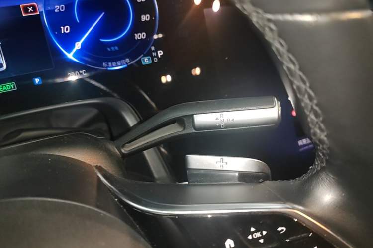 Used Mercedes-Benz EQS 2022 450+ Pioneer Edition Gear Lever