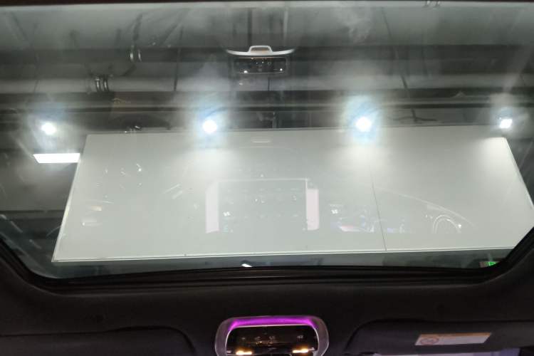 Used Mercedes-Benz EQS 2022 450+ Luxury Edition Headliner