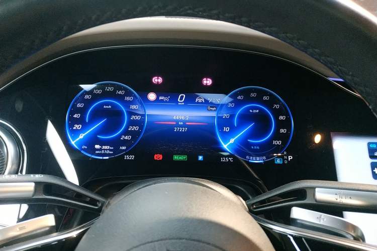 Used Mercedes-Benz EQS 2022 Updated Version 450+ Pioneer Edition Instrument Cluster