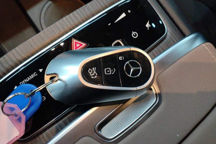 Used Mercedes-Benz EQS 2022 Updated Version 450+ Luxury Edition Interior 1