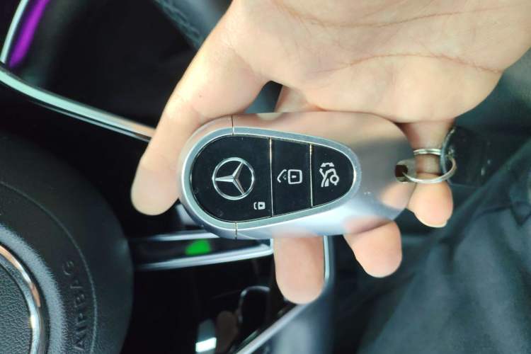 Used Mercedes-Benz EQS 2022 Updated Version 450+ Pioneer Edition Interior 1