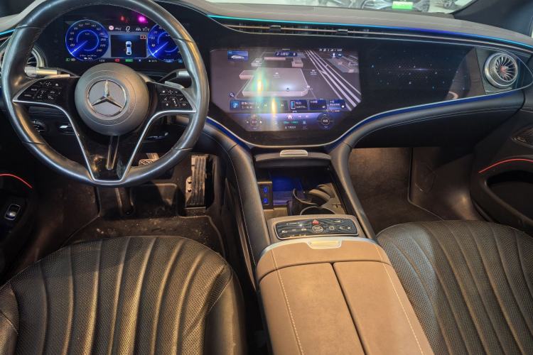 Used Mercedes-Benz EQS 2022 Updated Version 450+ Luxury Edition Interior 2