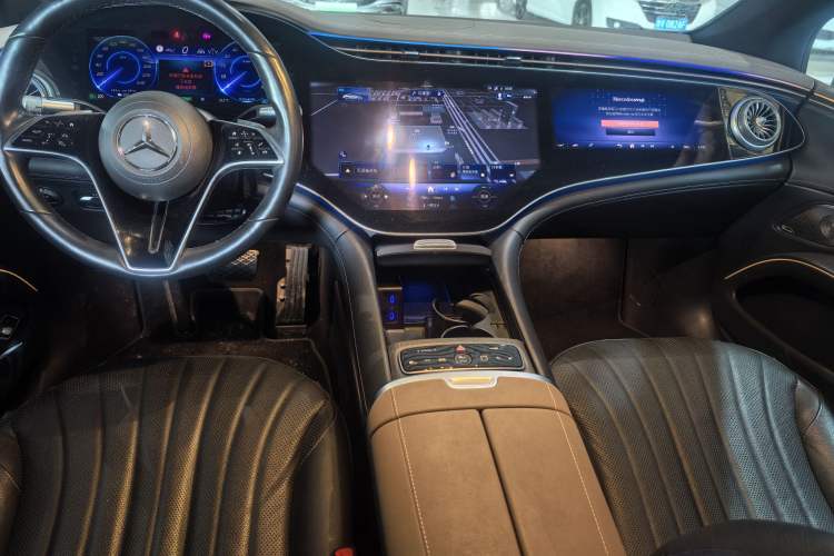Used Mercedes-Benz EQS 2022 Updated Version 450+ Luxury Edition Interior 5