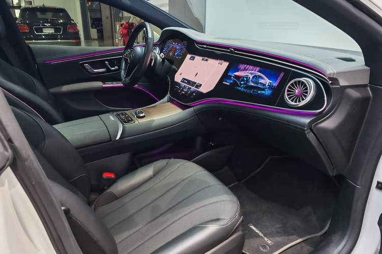 Used Mercedes-Benz EQS 2022 450+ Pioneer Edition Interior 7