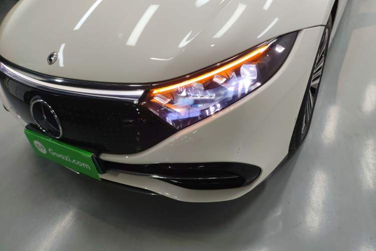 Used Mercedes-Benz EQS 2022 Updated Version 450+ Pioneer Edition Left Front Headlight