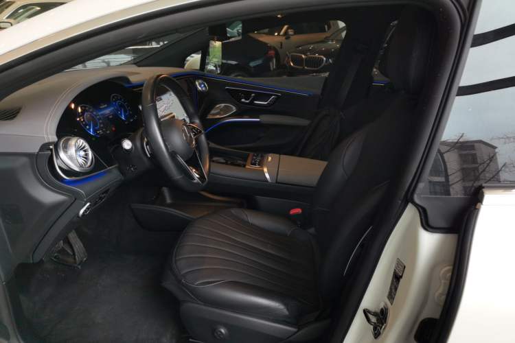 Used Mercedes-Benz EQS 2022 Updated Version 450+ Pioneer Edition Left Front Seat