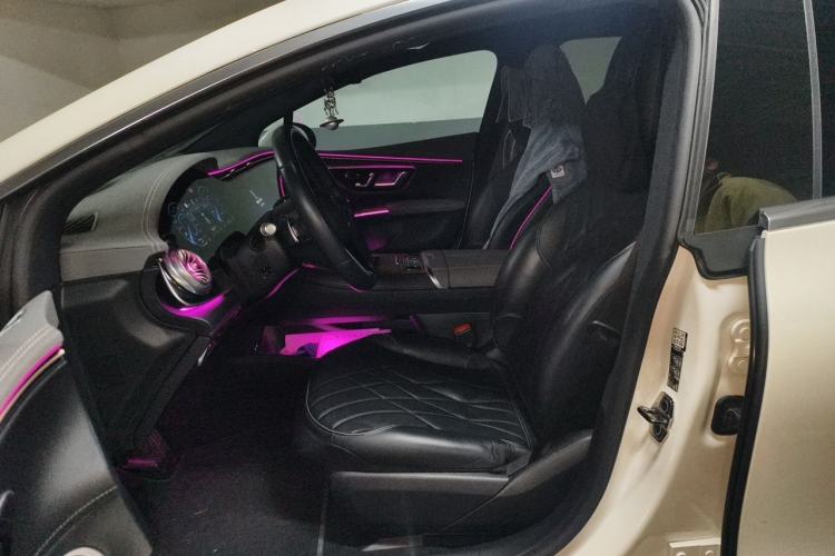 Used Mercedes-Benz EQS 2022 580 4MATIC Left Front Seat