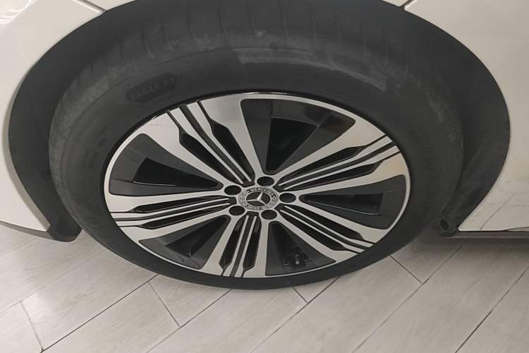 Used Mercedes-Benz EQS 2022 450+ Pioneer Edition Left Front Wheel Hub