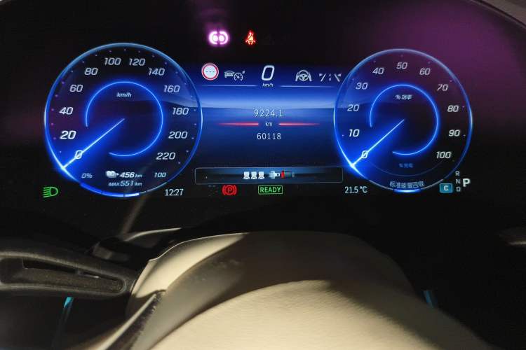 Used Mercedes-Benz EQS 2022 450+ Pioneer Edition Odometer Close Up