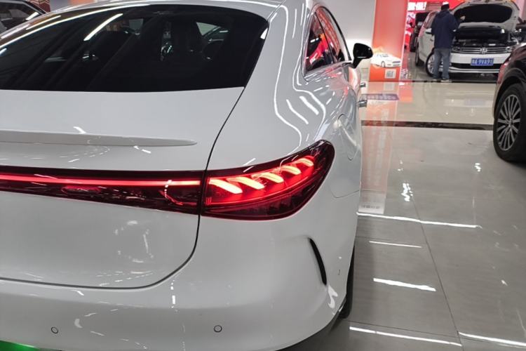 Used Mercedes-Benz EQS 2022 Updated Version 450+ Luxury Edition Right Rear Taillight