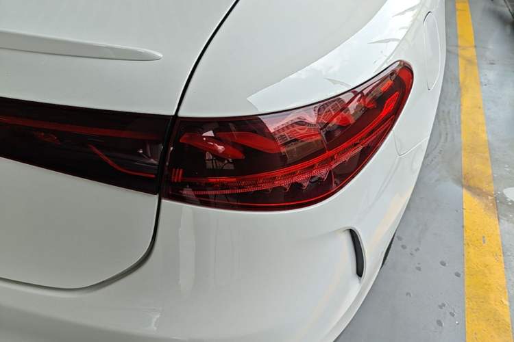 Used Mercedes-Benz EQS 2022 Updated Version 450+ Luxury Edition Right Rear Taillight