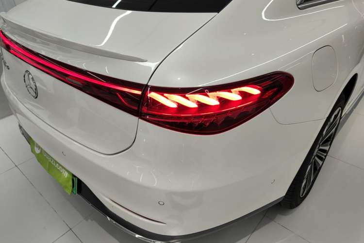 Used Mercedes-Benz EQS 2022 Updated Version 450+ Pioneer Edition Right Rear Taillight