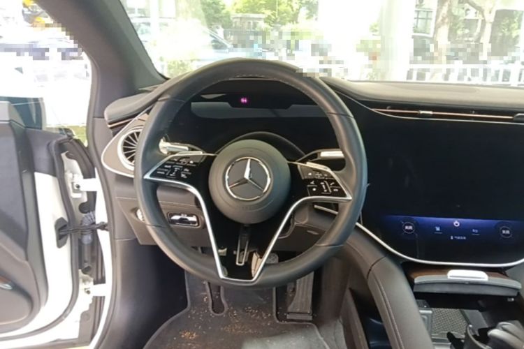 Used Mercedes-Benz EQS 2022 Updated 580 4MATIC Steering Wheel