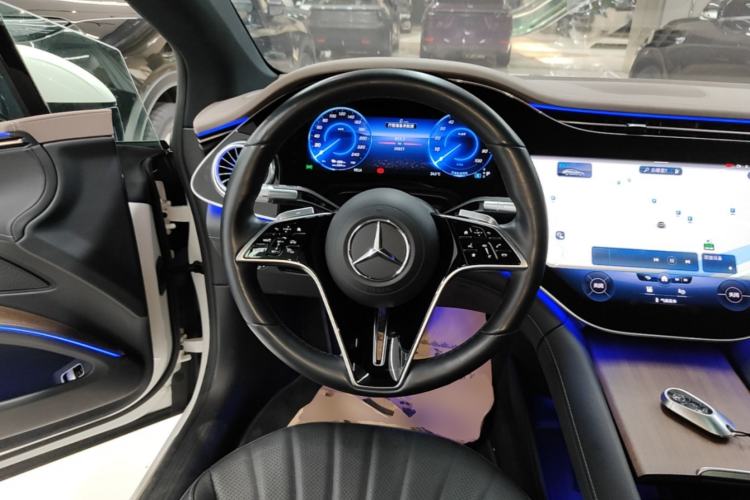 Used Mercedes-Benz EQS 2022 Updated Version 450+ Pioneer Edition Steering Wheel